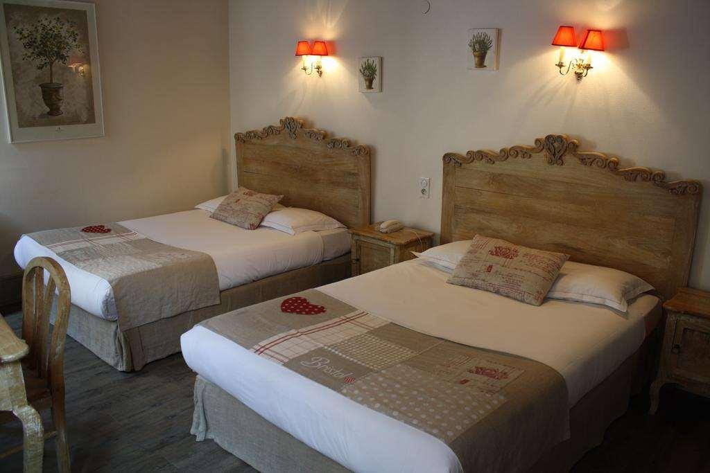 Brit Hotel Bristol Montbeliard Centre Room photo
