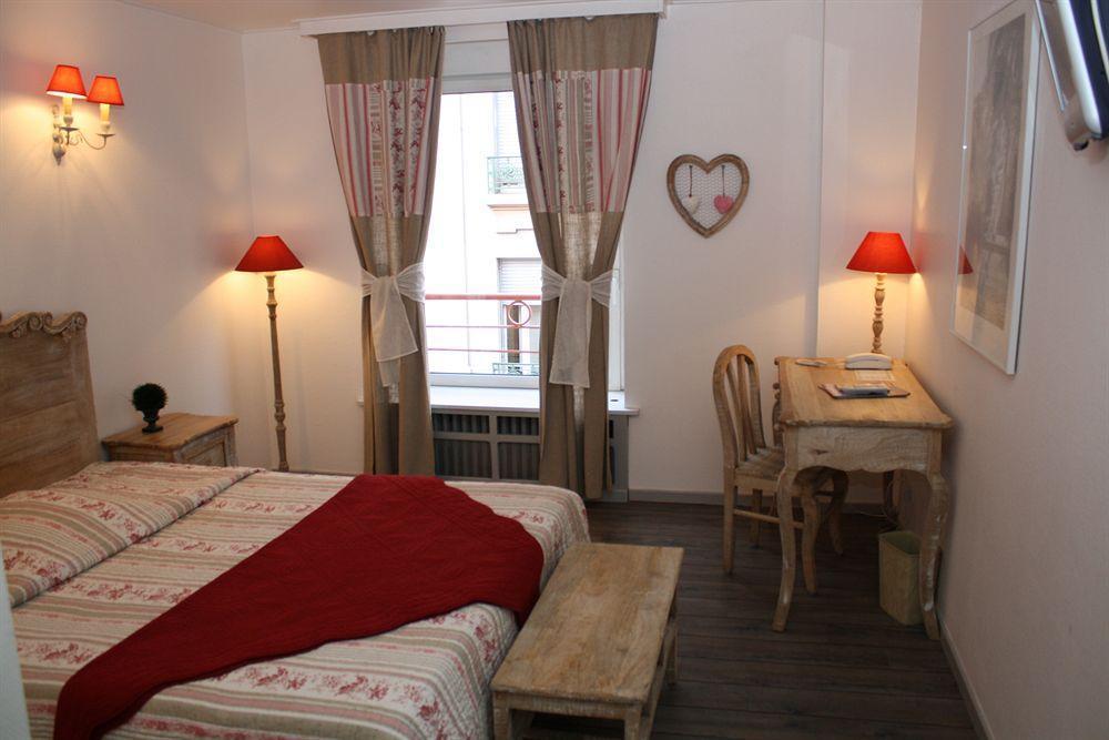 Brit Hotel Bristol Montbeliard Centre Exterior photo