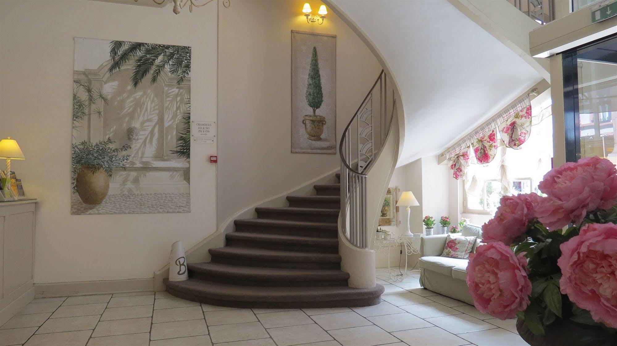 Brit Hotel Bristol Montbeliard Centre Exterior photo
